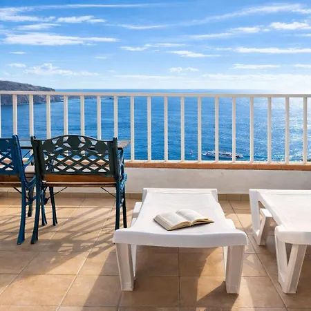 Panoramic Sea View