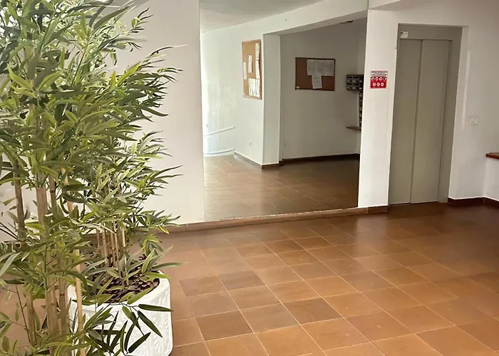 Panoramic Sea View *